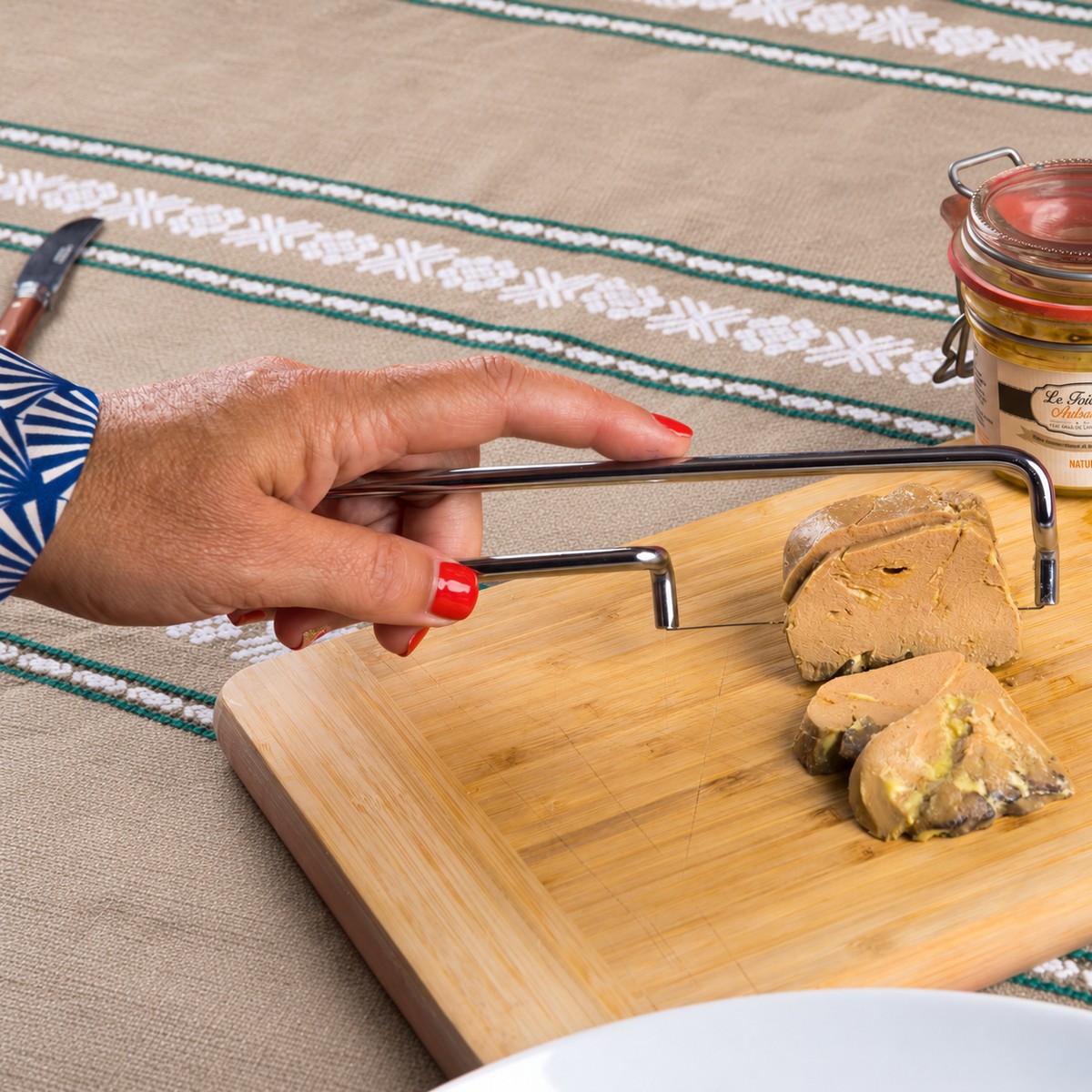 Come tagliare e servire il foie gras come uno chef